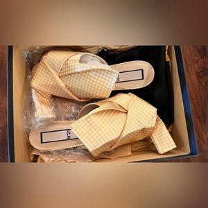 No 21 shoes in box never worn